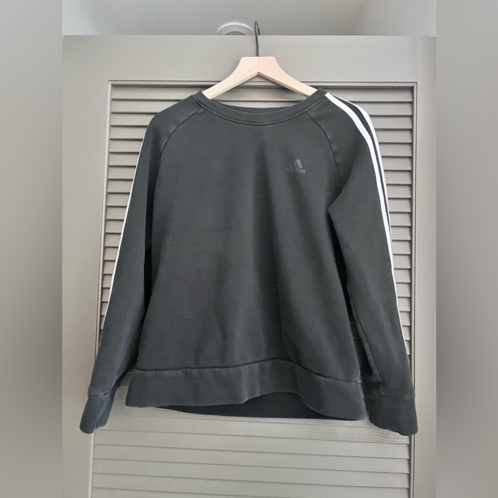 adidas Crew Neck